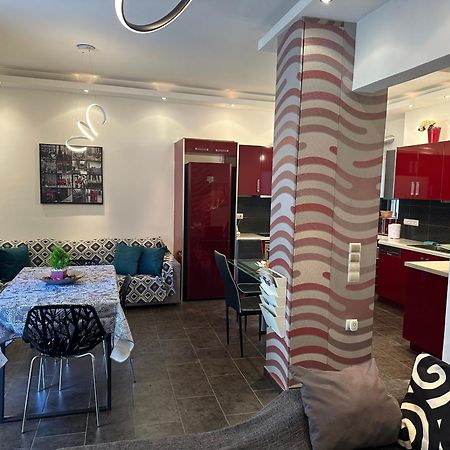 Renovated Flat With Acropolis View Apartment Athens Exterior photo