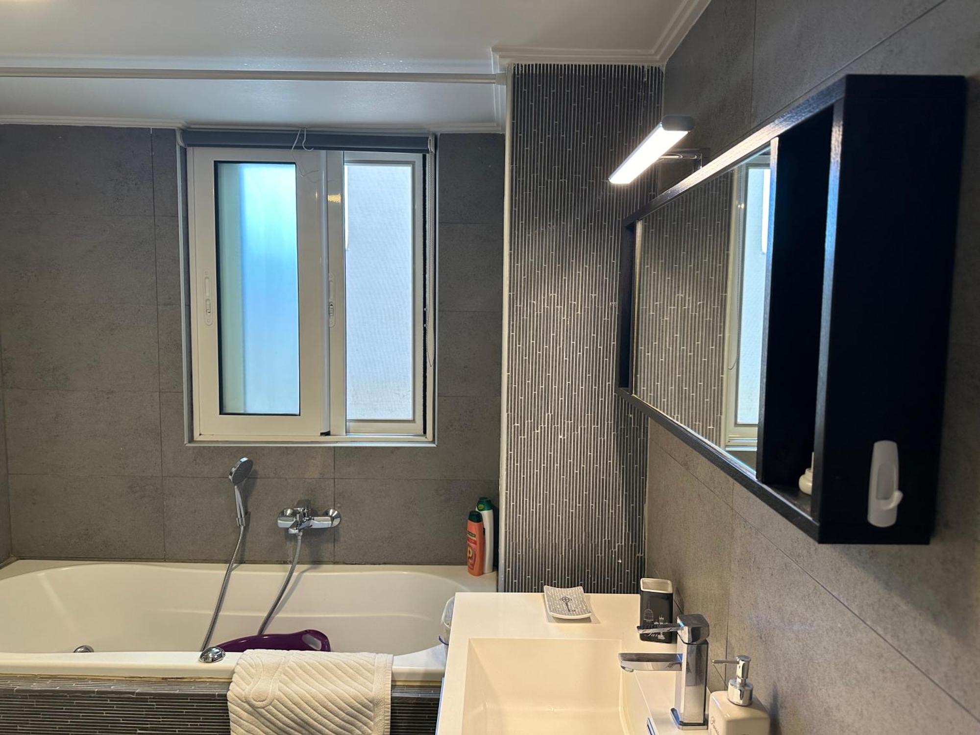 Renovated Flat With Acropolis View Apartment Athens Exterior photo